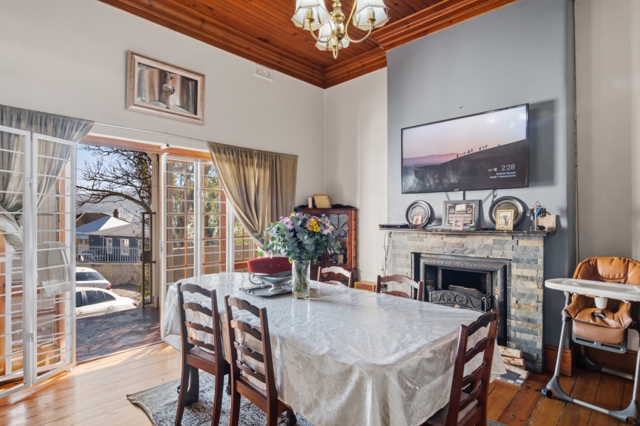 8 Bedroom Property for Sale in Walmer Estate Western Cape